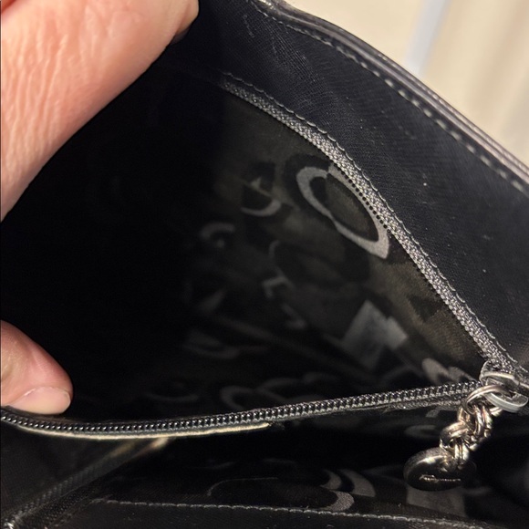 SALVATORE FERRAGAMO GANCINI SHOULDER BAG - Picture 11 of 16